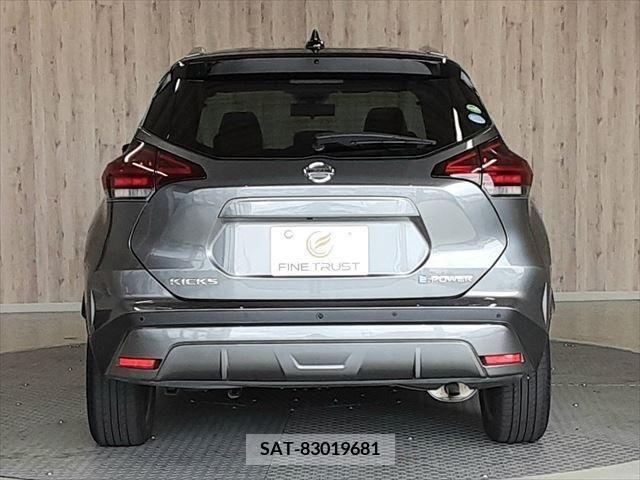 Nissan KICKS 2020-10 384930-18