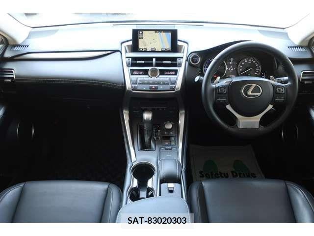 Lexus NX 2015-12 300539-8