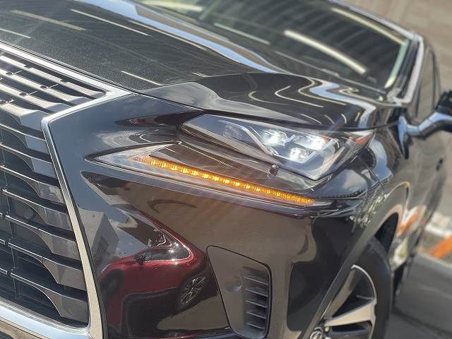 Lexus NX 2018-03 20765-17