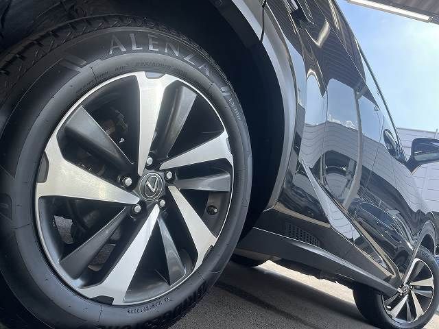 Lexus NX 2018-03 20765-18