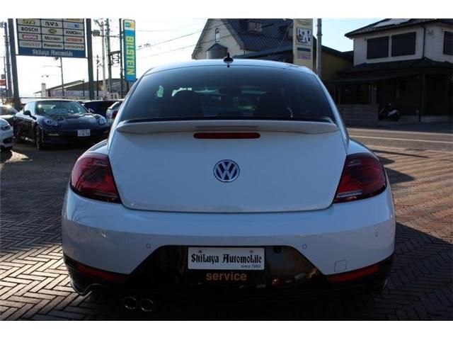 VolksWagen THE BEETLE 2017-03 446-4