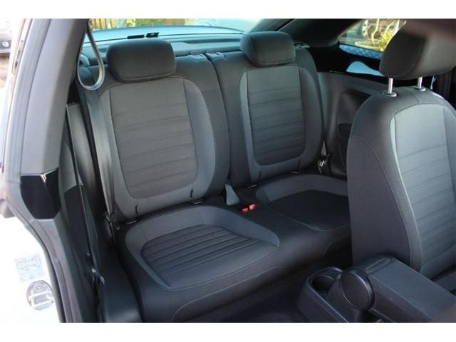 VolksWagen THE BEETLE 2017-03 446-10
