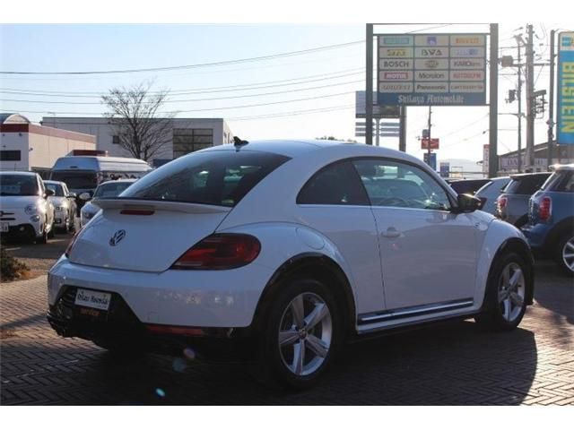 VolksWagen THE BEETLE 2017-03 446-2