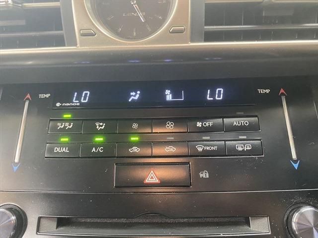 Lexus IS 2014-01 17731-26