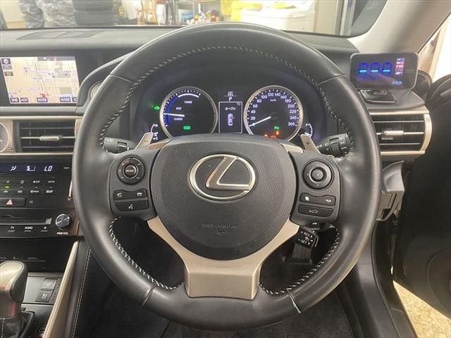Lexus IS 2014-01 17731-24
