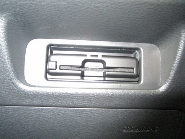 Nissan ROOX 2023-09 28367-25
