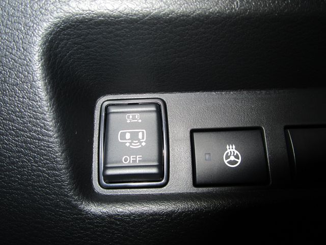 Nissan ROOX 2023-09 28367-17