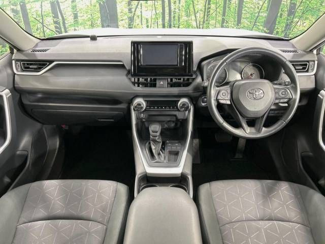 Toyota RAV4 2019-05 183828-1