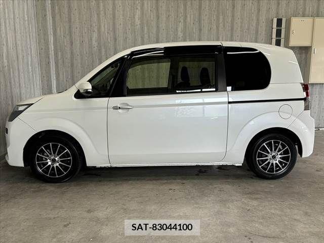 Toyota SPADE 2015-07 348490-11