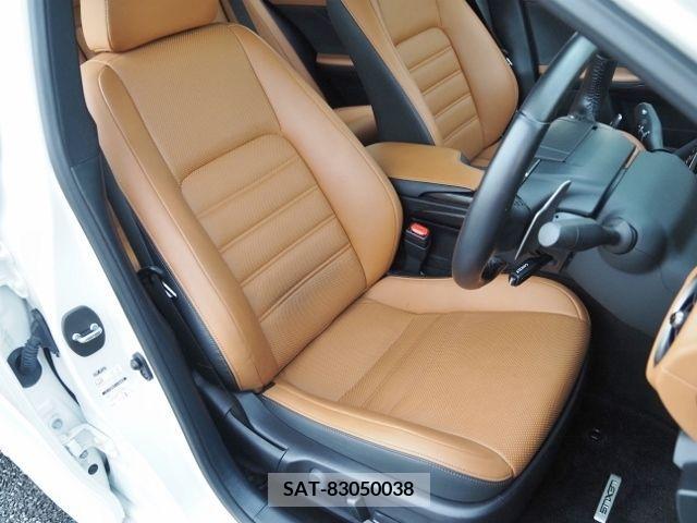Lexus IS 2022-03 397103-10