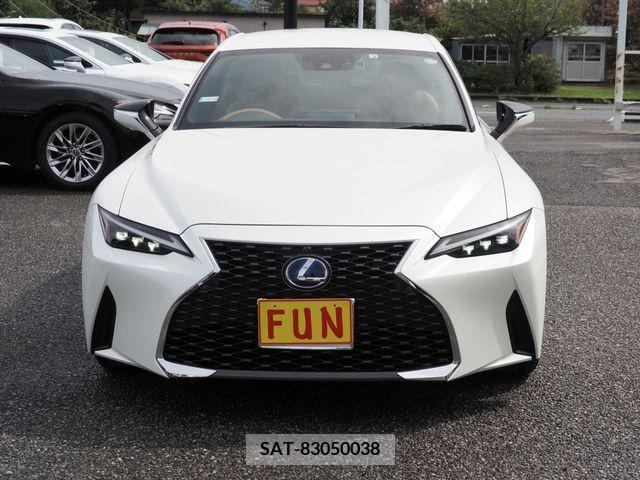 Lexus IS 2022-03 397103-1