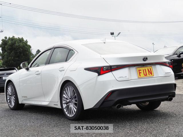 Lexus IS 2022-03 397103-5
