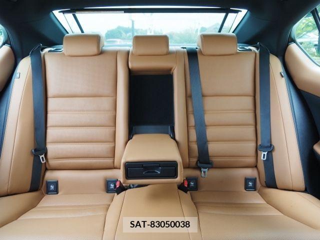 Lexus IS 2022-03 397103-12