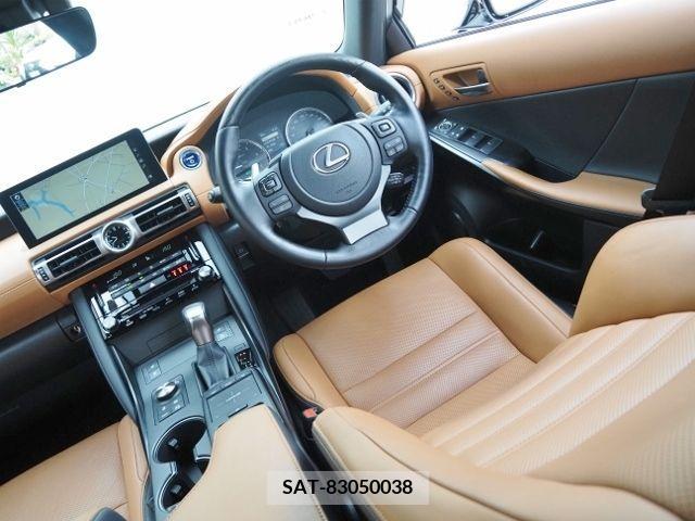Lexus IS 2022-03 397103-27