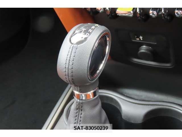 Bmw MINI 2020-10 277368-19