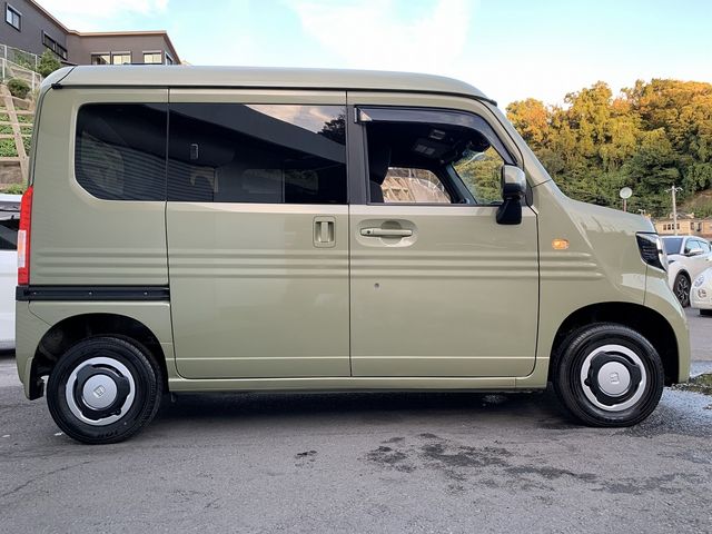 Honda N-VAN 2020-10 28482-7