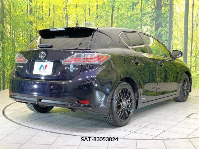 Lexus CT 2013-03 391809-17