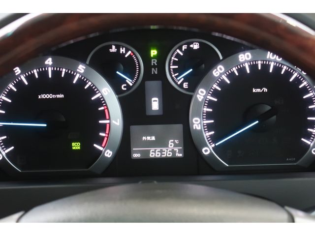 Toyota VELLFIRE 2012-01 183215-10