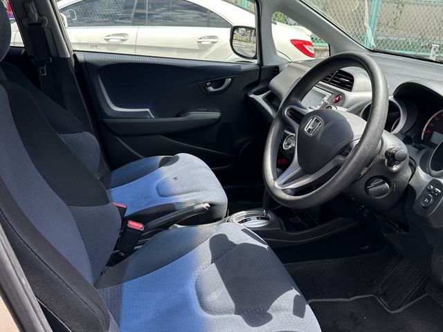 Honda FIT 2010-06 5910-11