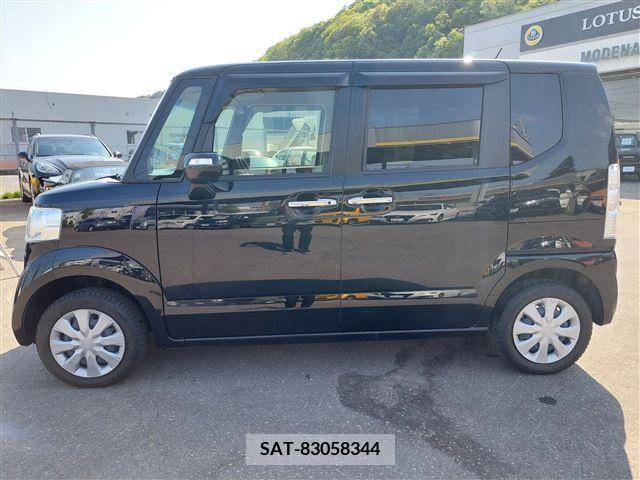 Honda N BOX 2017-03 253662-4