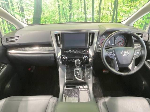Toyota ALPHARD 2022-01 20261-1