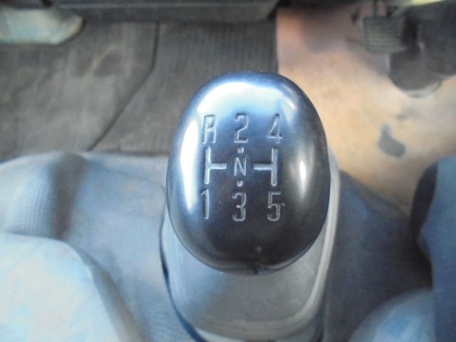 Isuzu ELF TRUCK 2003-06 1241-14