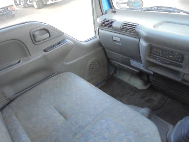 Isuzu ELF TRUCK 2003-06 1241-15