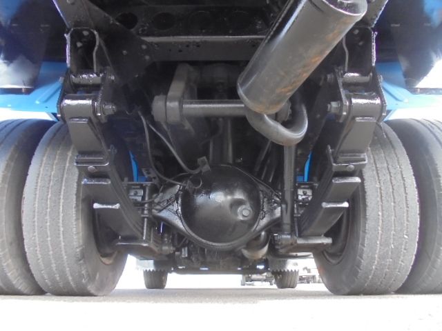 Isuzu ELF TRUCK 2003-06 1241-18