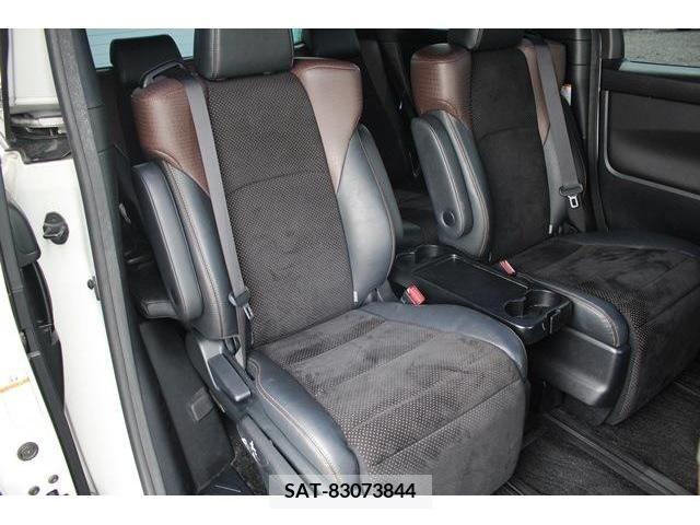 Toyota ALPHARD 2017-02 258986-15
