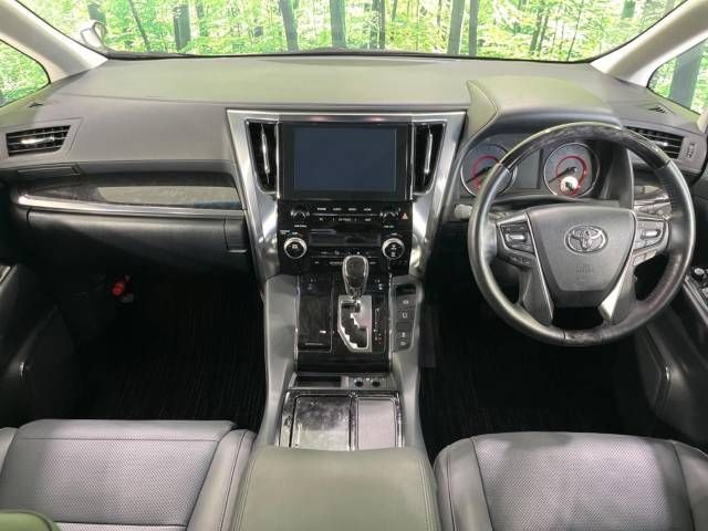 Toyota ALPHARD 2022-11 180624-1