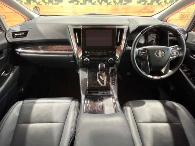 Toyota ALPHARD 2021-08 185943-1