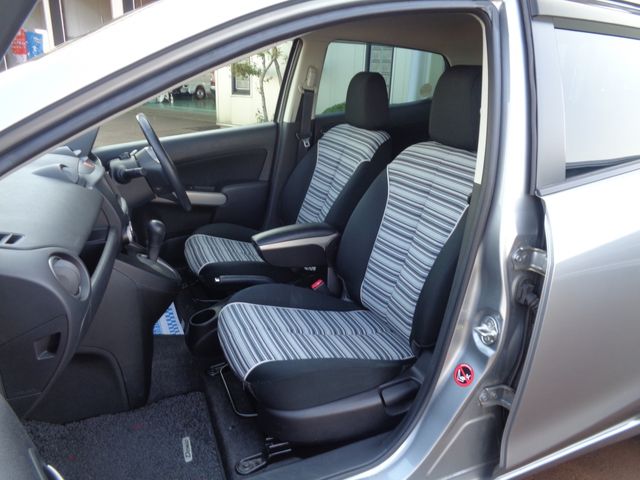 Mazda DEMIO 2013-06 181038-9