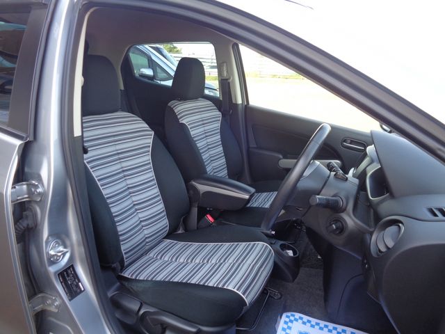 Mazda DEMIO 2013-06 181038-8