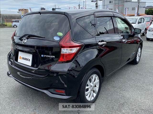 Nissan NOTE 2017-03 385617-12