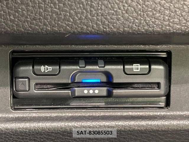 Suzuki SPACIA 2021-09 330789-7