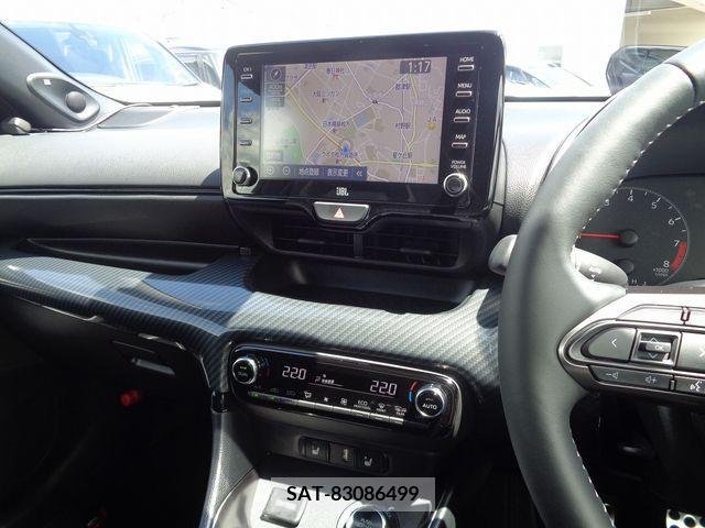 Toyota YARIS 2023-08 304824-1