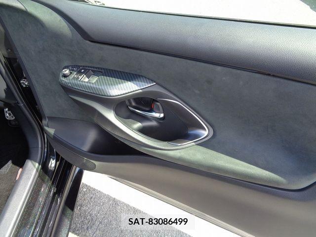 Toyota YARIS 2023-08 304824-16