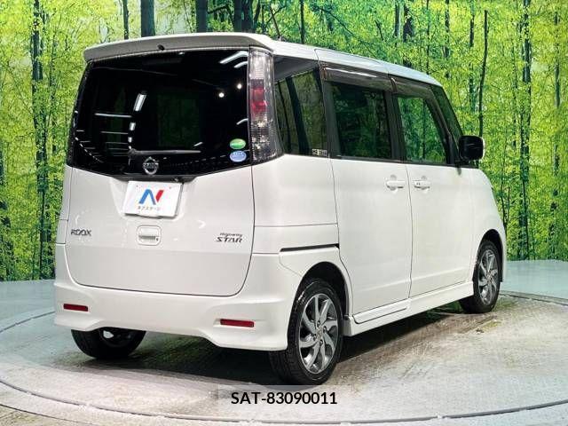 Nissan ROOX 2013-03 256715-18
