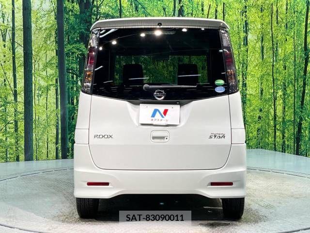 Nissan ROOX 2013-03 256715-16