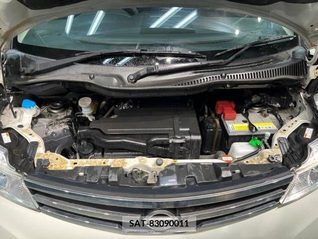 Nissan ROOX 2013-03 256715-19
