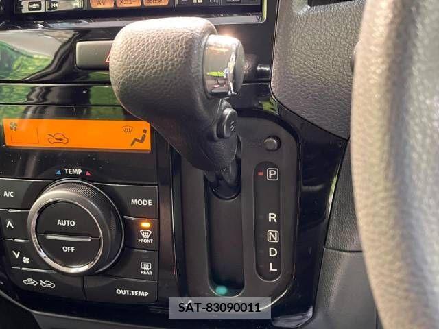Nissan ROOX 2013-03 256715-7
