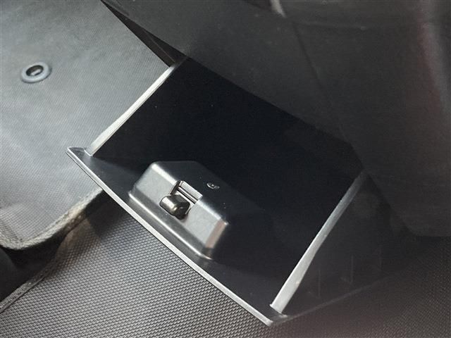 Toyota VELLFIRE 2018-02 195065-27