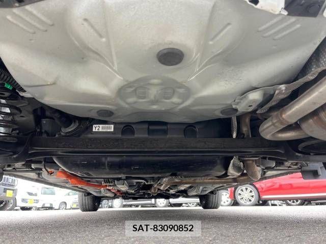 Toyota AQUA 2019-02 247354-19