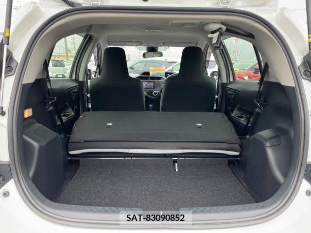 Toyota AQUA 2019-02 247354-10