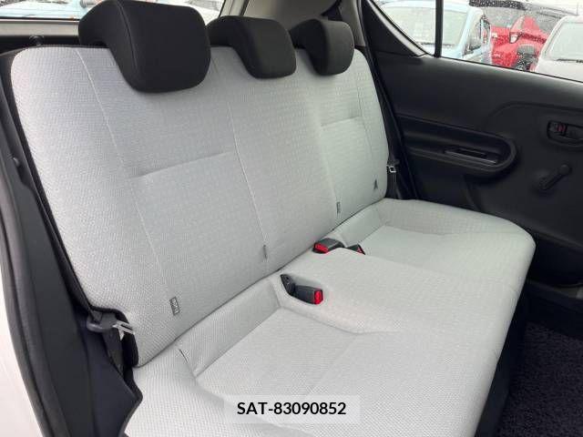 Toyota AQUA 2019-02 247354-9