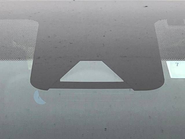 Toyota YARIS CROSS 2023-03 180847-5
