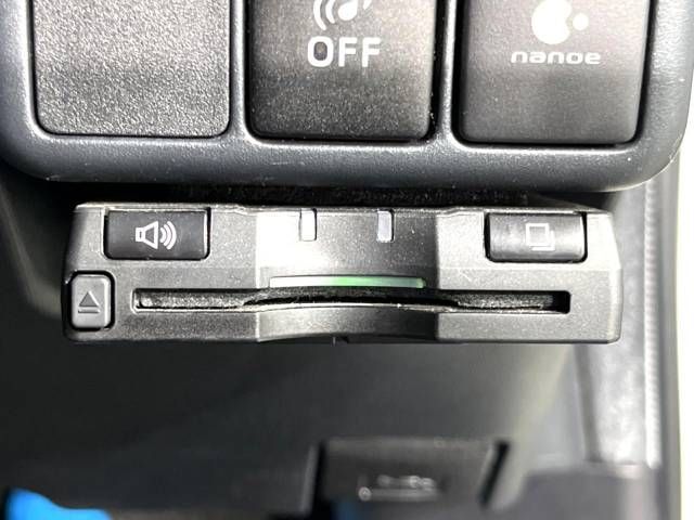 Toyota AQUA 2012-12 189568-6