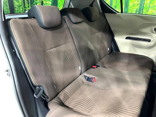 Toyota AQUA 2012-12 189568-9