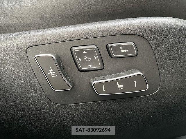 Lexus LS 2016-08 275526-19