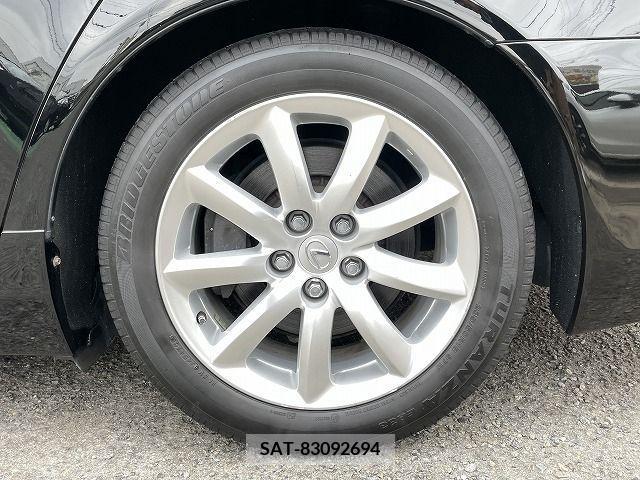 Lexus LS 2016-08 275526-4